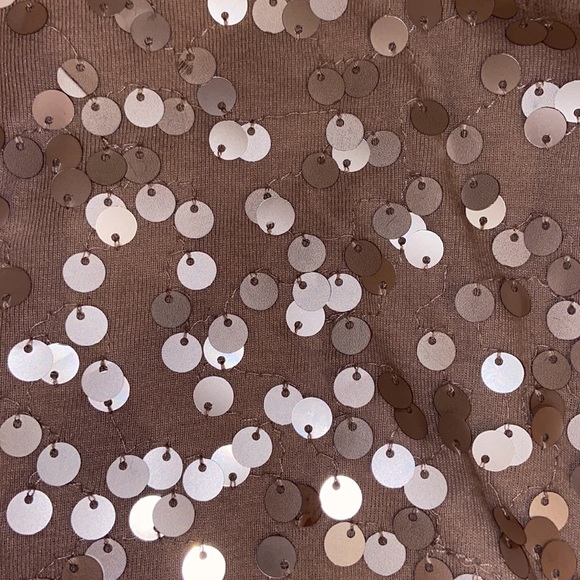 Old Navy tank - Picture 3 of 3